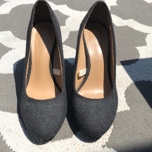 Merona for Target block heel pumps - Picture 2 of 4